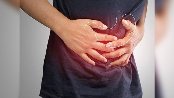 Veteran actor junior mehmood diagnosed with stage 4 stomach cancer know its survival rate and symptoms hindi