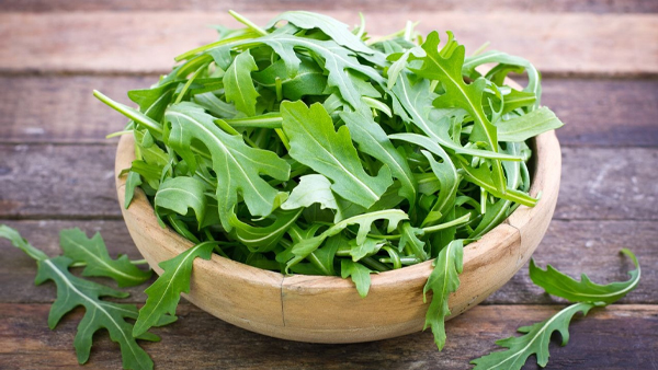 Arugula leaves or Rocket Leaves health benefits, nutrition facts and uses in hindi
