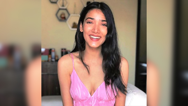  Meet 12th Fail Actress Medha Shankar,