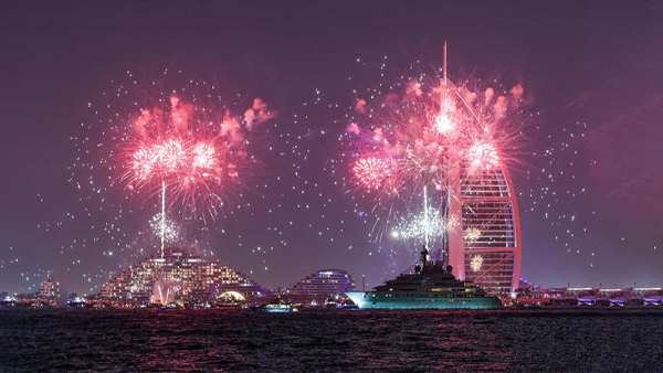  See New Years Eve 2024 celebrations from around the world