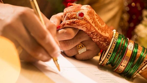 Difference between Court Marriage and Registered Marriage in Hindi