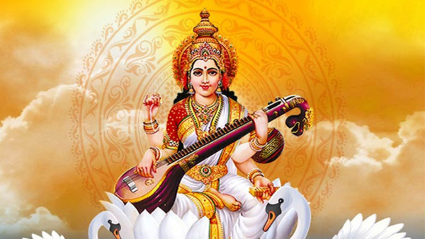 Saraswati Puja 2024 Special Chandrapuli Recipe In hindi