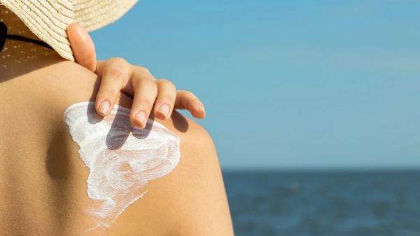  sunscreen or sunblock