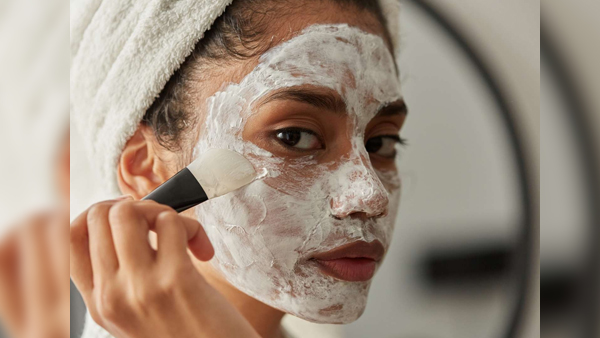 How to Use Curd for Glowing Skin