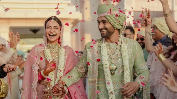 Pulkit Samrat Kriti Kharbanda Wedding Look Decoding