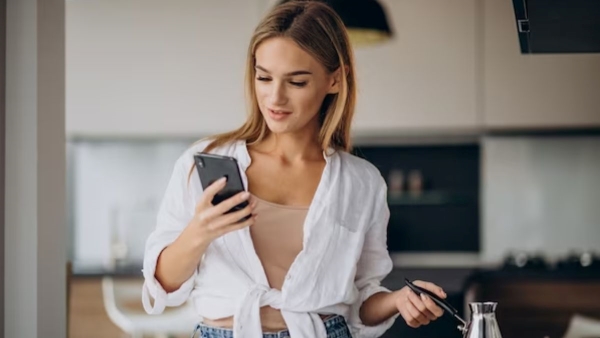 Can Really Mobile Cause Brain Tumours according to study In hindi