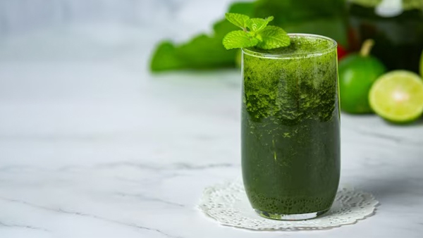moringa-leaves-juice