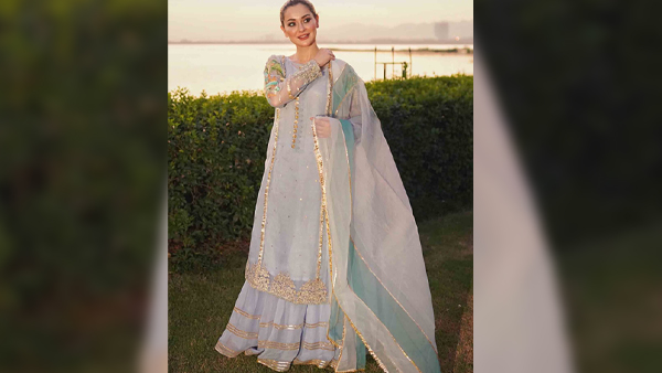 hania amir sharara Suit Ki design