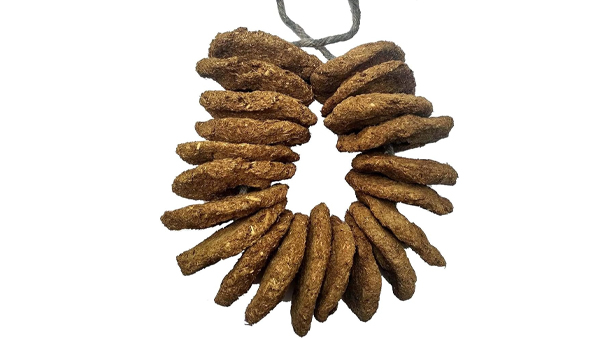 Gobar Ke Uple In Holika Dahan