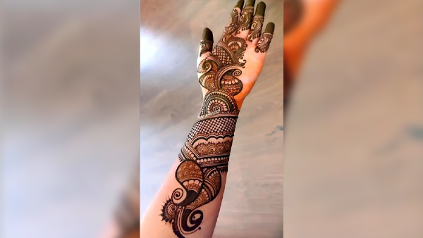 Mehndi Designs For Eid