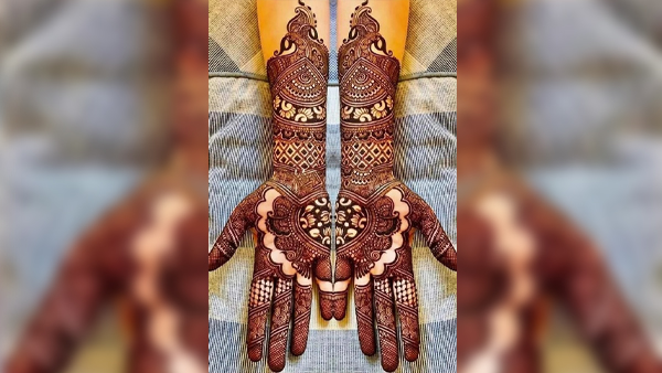 gauri- isar Mehndi design