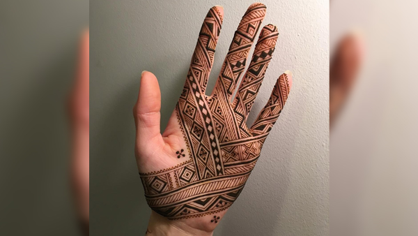 simple Moroccan Mehndi Designs