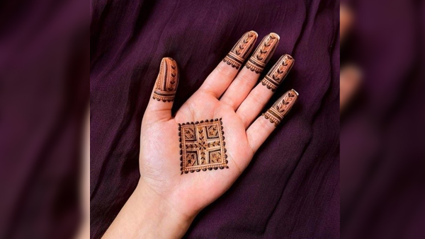 Simple Mehndi Designs for eid