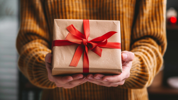 National Brothers Day 2024 Gift Ideas 10 Best and Cool Gift Options for Your Brother