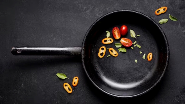 ICMR Warned Non Stick Cookware Side Effects