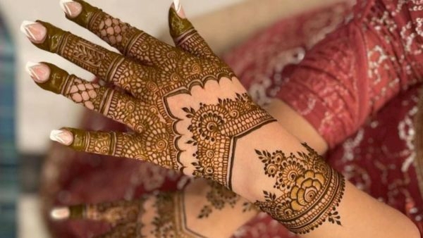 Simple and easy mehndi designs for bakra eid
