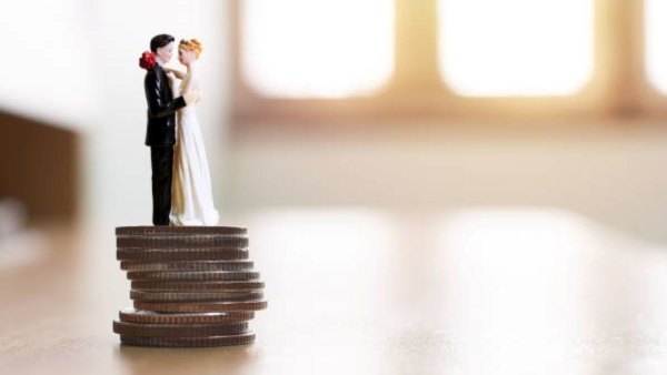 Why does financial problems start immediately after marriage Why does financial problems start immediately after marriage