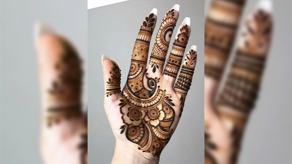 Easy and Simple Mehndi Designs For Hariyali Teej 2024
