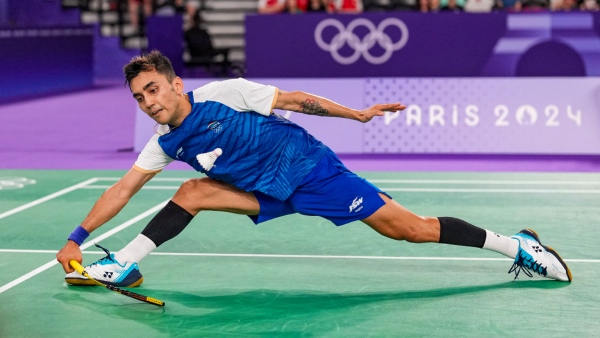 Paris Olympics 2024 Badminton Player Lakshya Sen Educational Qualification and Career in Hindi
