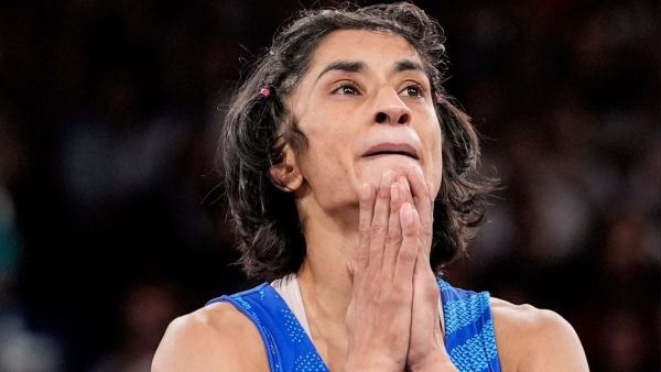 Vinesh Phogat Hospitalised due to dehydration know the connection between weight gain and water from the expert