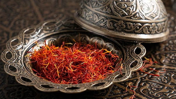 How to check saffron purity