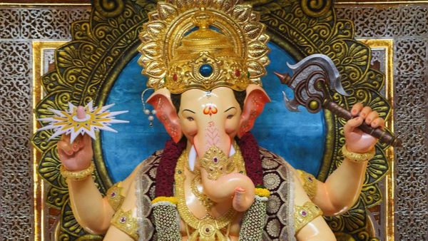 Lalbaugcha Raja First Look 2024 Aagman Date Timing Live Streaming Photos On Ganesh Chaturthi