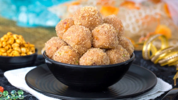 Churma Ke Laddu Recipe Churma Ke Laddu Recipe