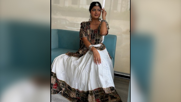 Gujarati Dandiya Dress Look and Makeup Ideas