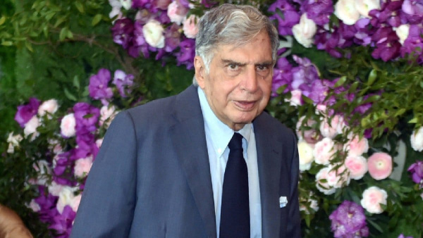 Ratan Tata Inspirational Quotes on Love Success Life Education Business in Hindi