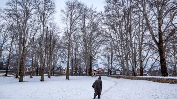 Chillai Kalan Begins In Kashmir