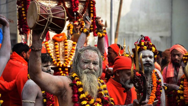 Maha Kumbh 2025 Naga Sadhu Kyu Nikalte Hain Shahi Barat Know connection with lord shiva