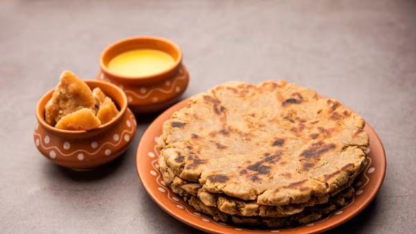 Health benefits of eating bajra roti with jaggery