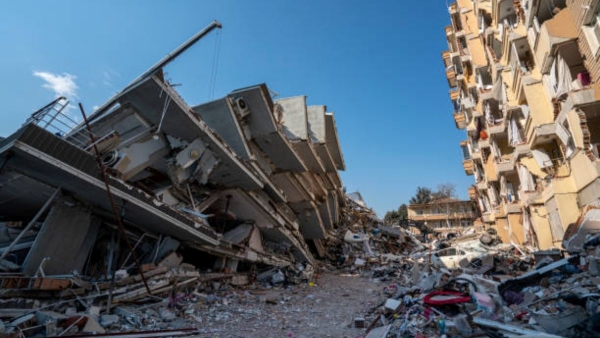What are the precautions to be taken during an earthquake