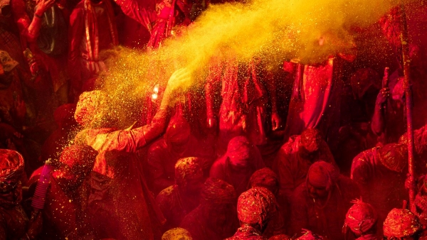 Holi Popular Bhajans in Hindi Holi Popular Bhajans in Hindi