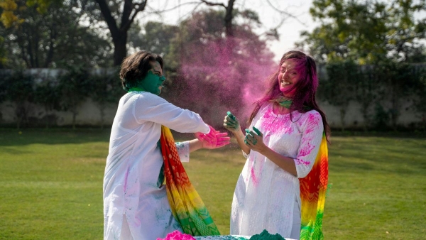 How to play Holi during periods How to play Holi during periods