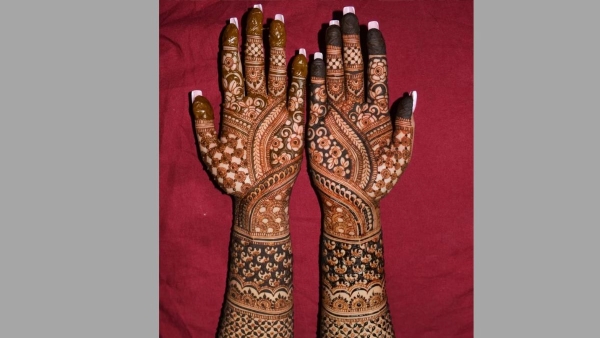 Vat Savitri Mehndi Designs
