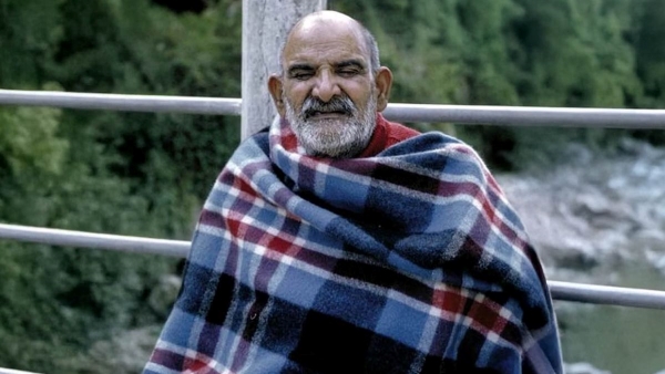 Why Is a Blanket Offered to Neem Karoli Baba