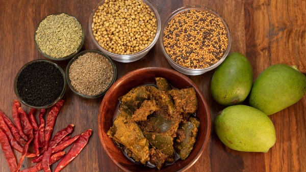 Aam ka Achaar Ki Aasan Recipe