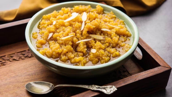 Moong Daal Ka Halwa Recipe