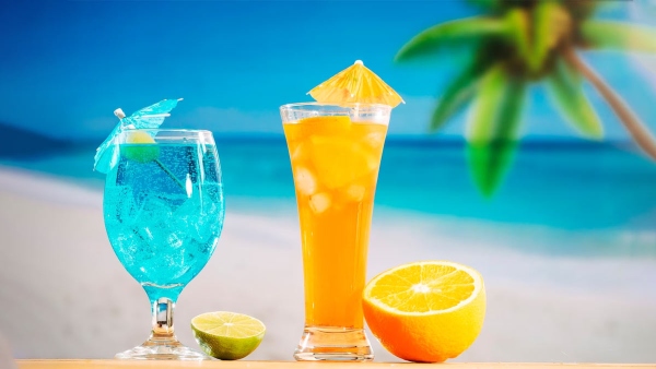 Summer hydrating drinks