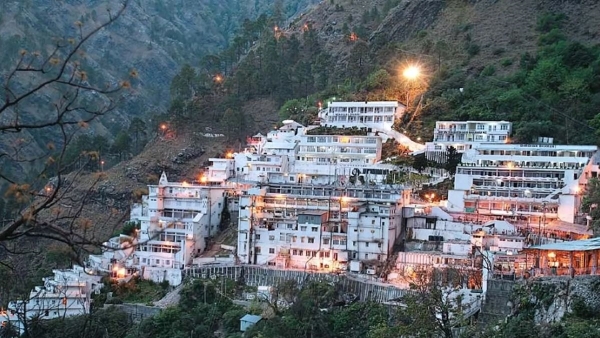 Vaishno Devi Yatra in Rainy Season Safety Tips
