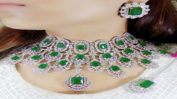Hariyali Teej 2025 Special Jewellery Hariyali Teej 2025 Special Jewellery