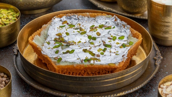 Easy Tips to Identify Fresh Ghevar Easy Tips to Identify Fresh Ghevar