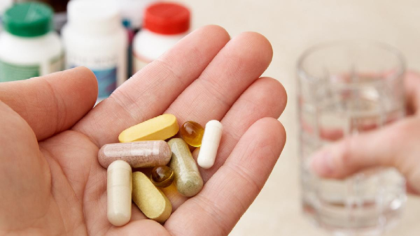 Multivitamin for women Benefits vs Risks