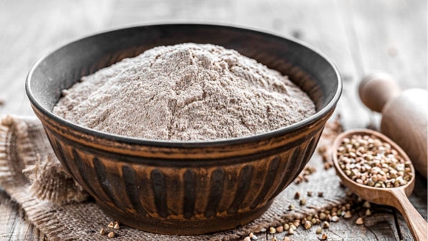 kuttu ka atta asli hai ya nakli kaise pahchane