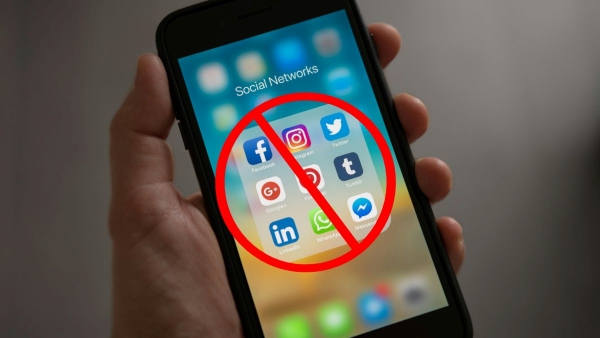 nepal bans social media platforms