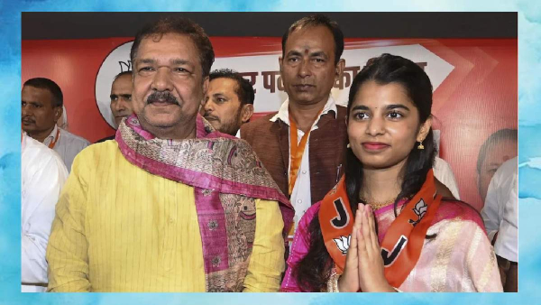 Maithili Thakur Net Worth