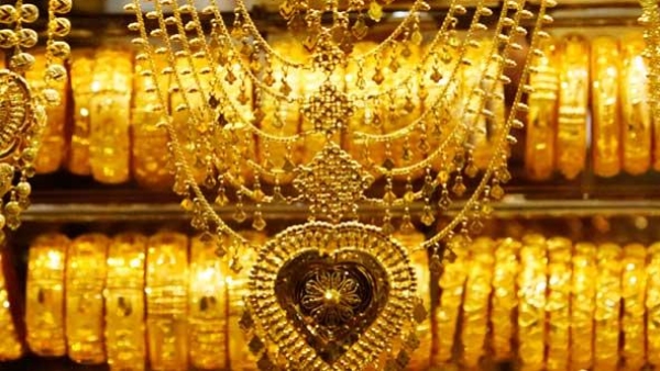 Mumbai Gold Silver Price Update Today 3 February 2026 MCX Gold Silver Price Aaj Ka Sona Chandi Ka Bhav News Hindi