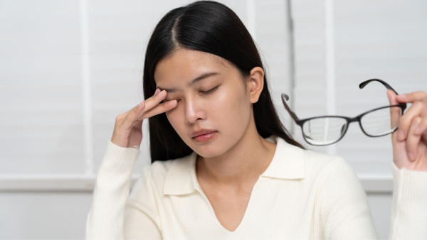 Eye Twitching Causes