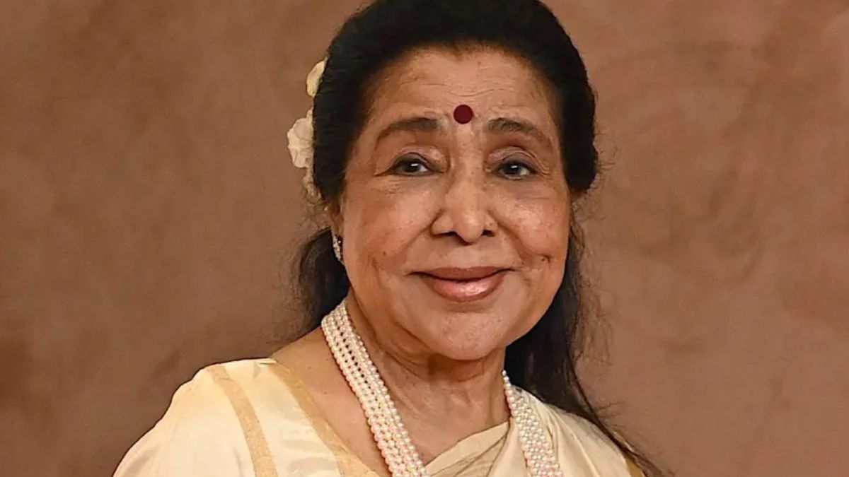Asha Bhosle को आया कार्डियक अरेस्ट, ICU में भर्ती सिंगर की हालत नाजुक! जानें Cardiac Arrest के लक्षण
